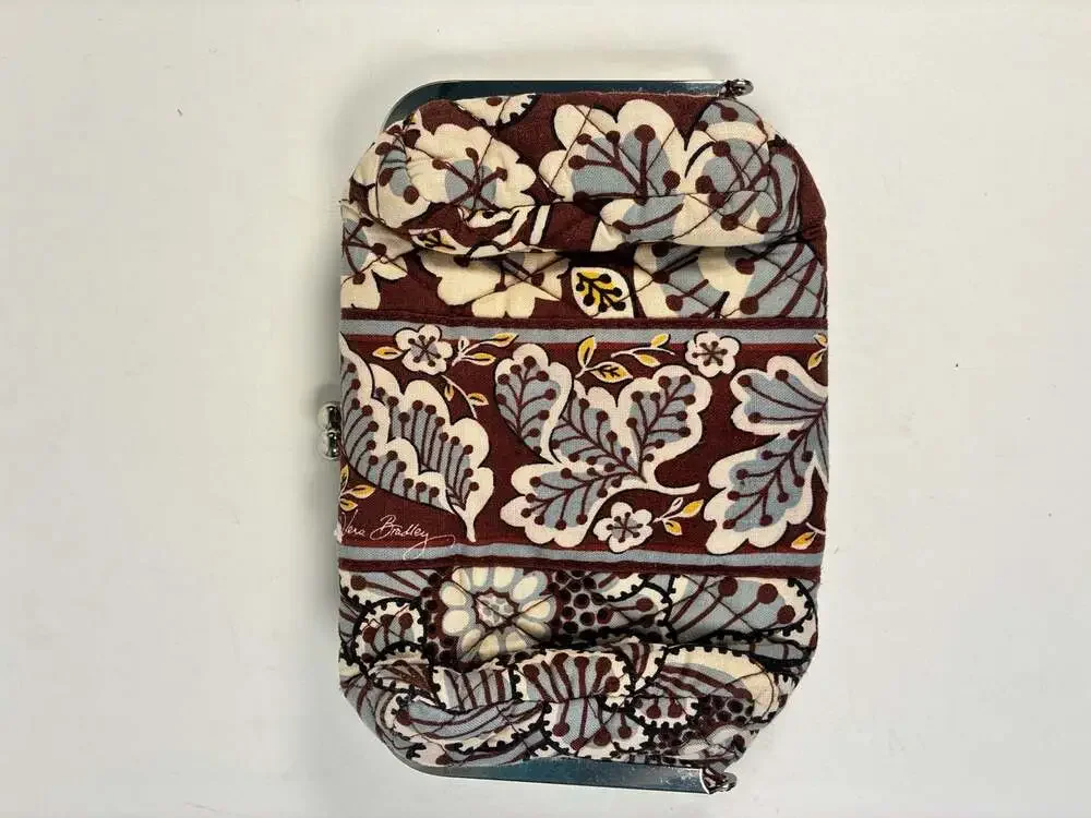 Vera Bradley Quilted Kiss-Lock Coin Purse Wallet - Picture 3 of 5